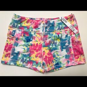 IAB POCKET BOOTY SHORTS BRUSHSTROKES CANDY L